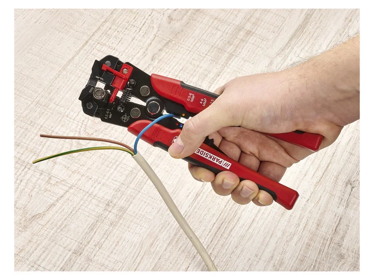 PARKSIDE® Pince à sertir avec accessoires PCZS 231 B2. 231 pièces