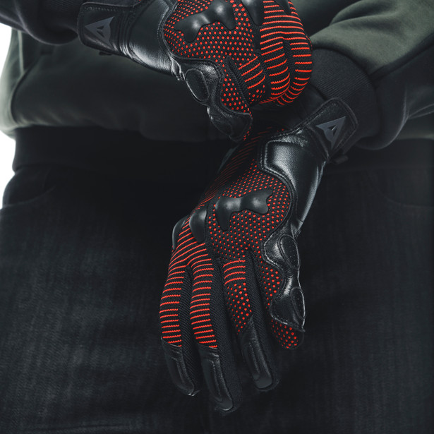 UNRULY ERGO-TEK GLOVES