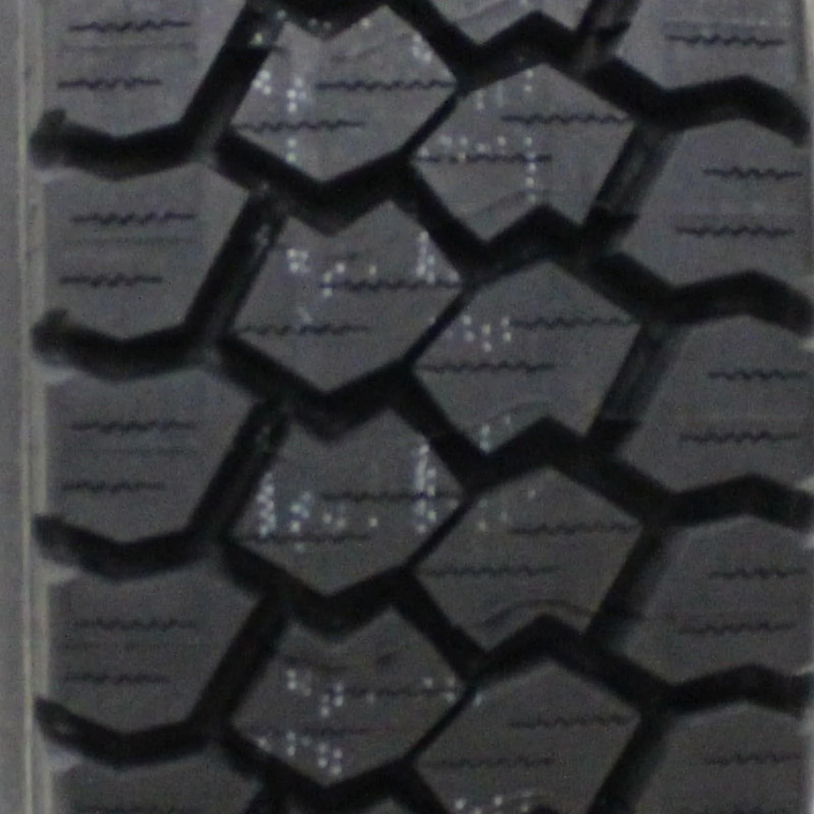 Goodyear G622 RSD ULT 245/70R19.5 133L G Commercial Tire