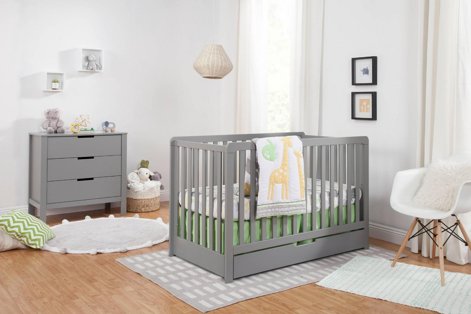 Carter-s by DaVinci Colby 4-in-1 Convertible Crib with Trundle Drawer in Gray