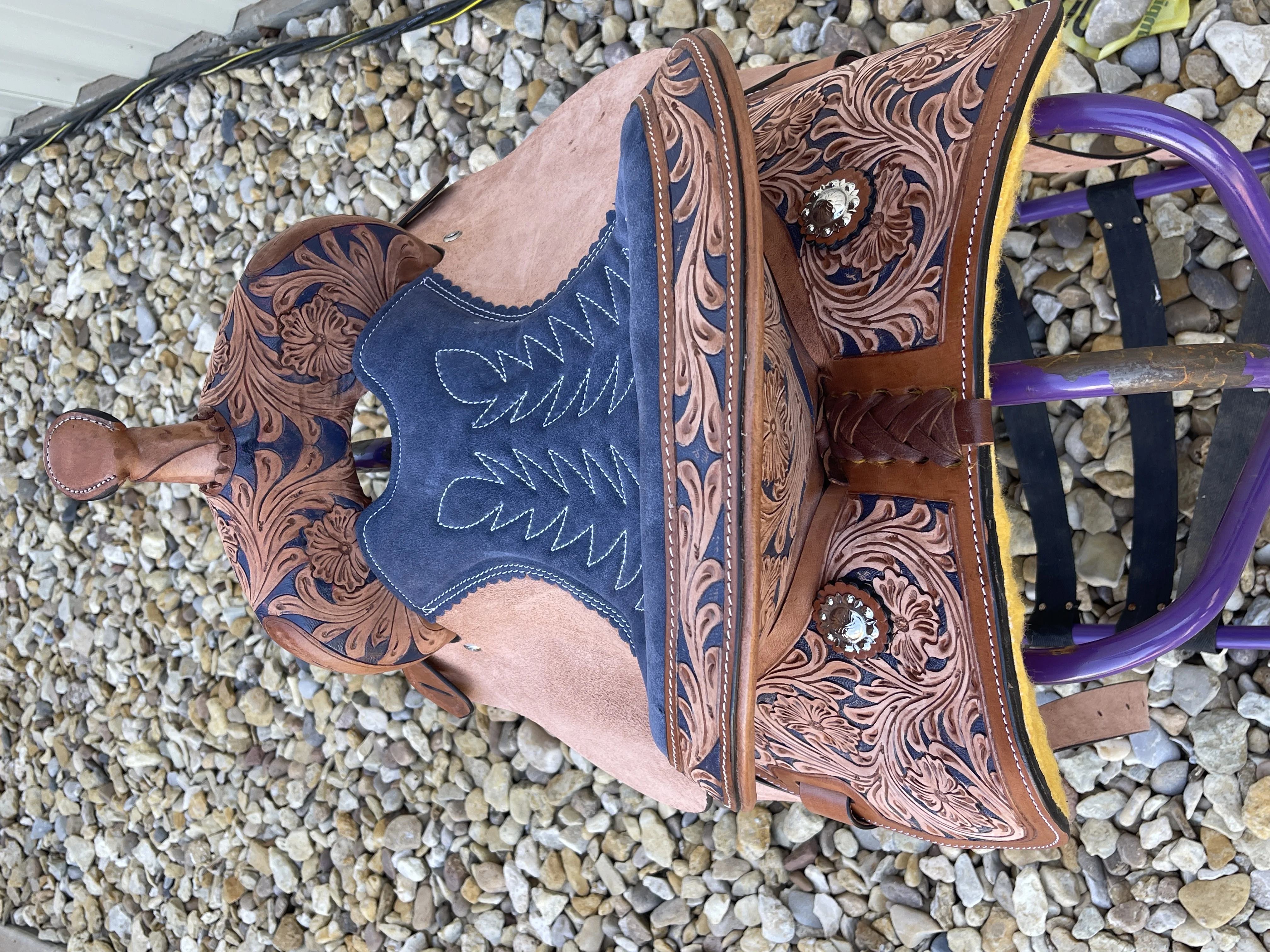 Resistance Adult Western Horse Barrel Saddle For Horse Riding | Floral Tooled With Silver Conchos | Genuine Leather 14