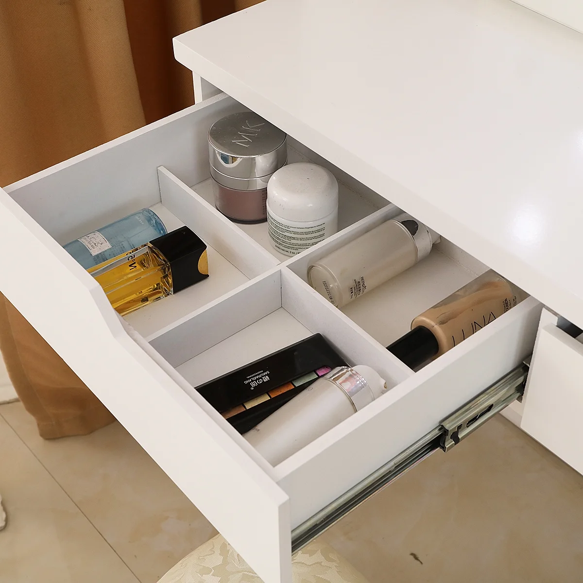 Ktaxon Vanity Set with Round Lighted Mirror, Makeup Dressing Table with 8 Light Bulbs & Cushioned Stool Set,Bedroom Vanities Set Black