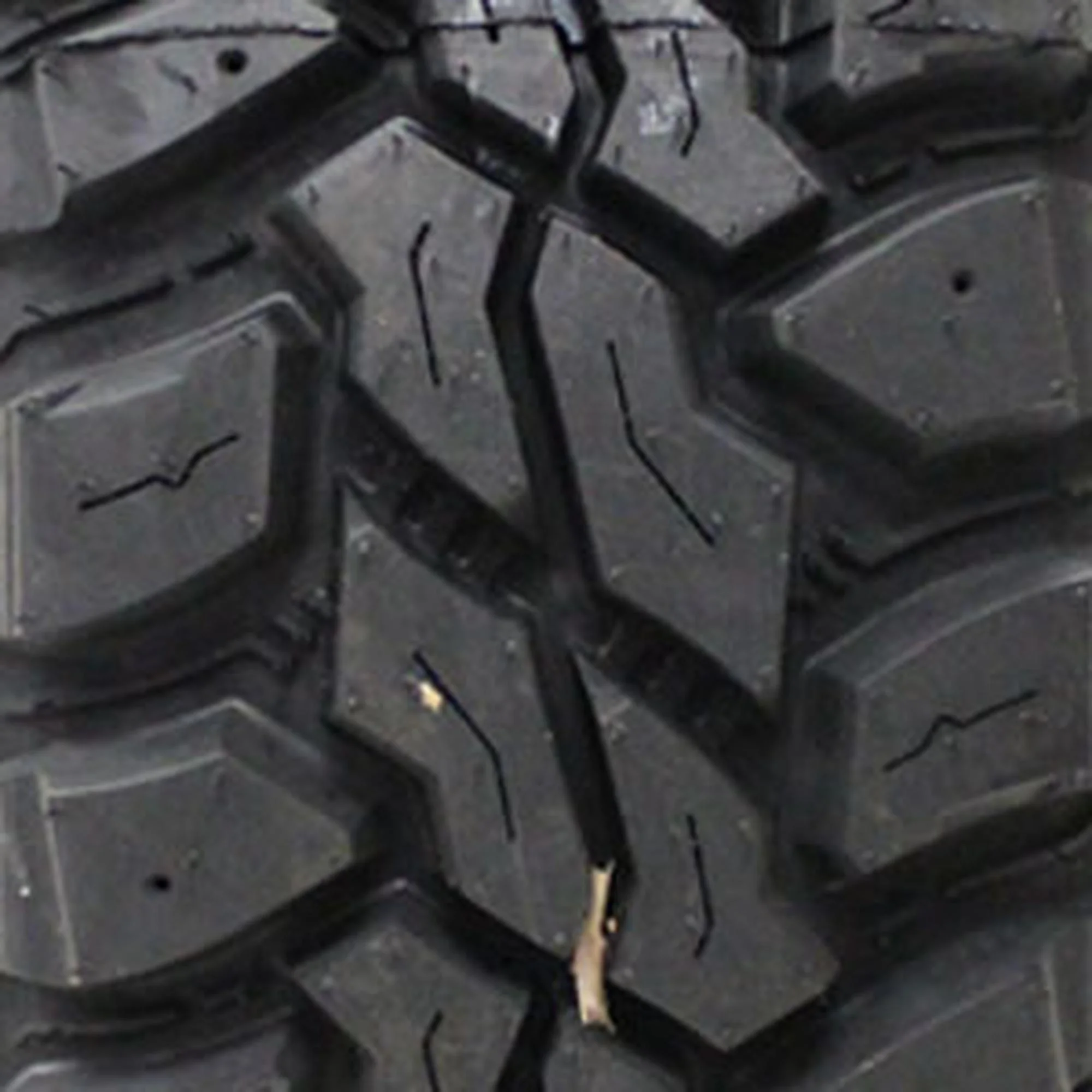 Mastercraft Courser MXT Mud Terrain LT285/75R16 126/123Q E Light Truck Tire