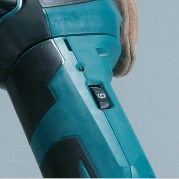 18V LXT Lithium-Ion Brushless Cordless Hammer Drill/Impact Driver Combo Kit (2Pc) w/BONUS 18V Li-Ion Multi-Tool